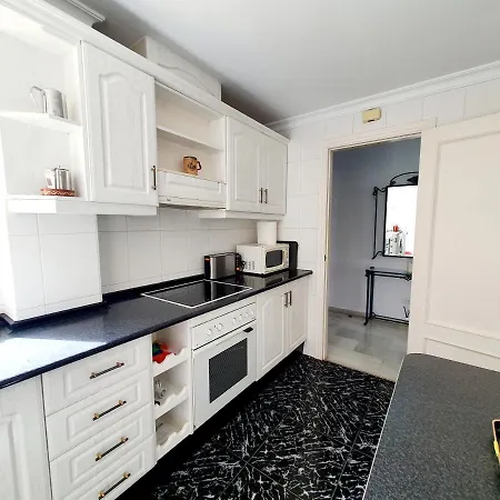 Apartamento Del Sol Apartment *